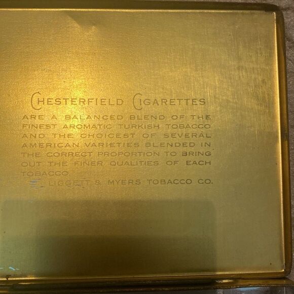 Chesterfield Tin Cigarette Case Liggett & Myers Tobacco Co. Vintage Tobacco Tin - Picture 4 of 6